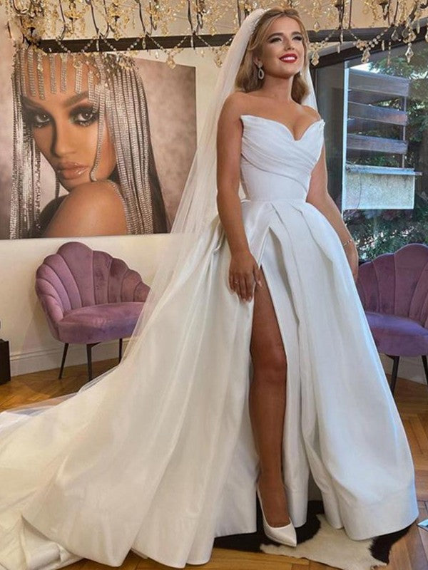 A-Line/Princess Satin Ruffles Sweetheart Sleeveless Sweep/Brush Train Wedding Dresses