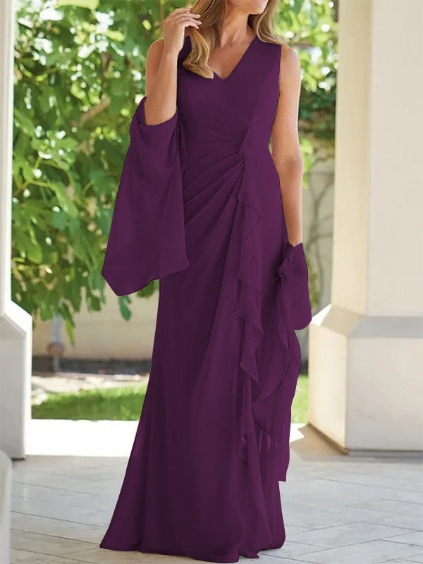 Eng anliegendes/säulenförmiges Chiffon-Kleid mit Plissee, V-Ausschnitt, ärmellos und bodenlang für die Mutter der Braut