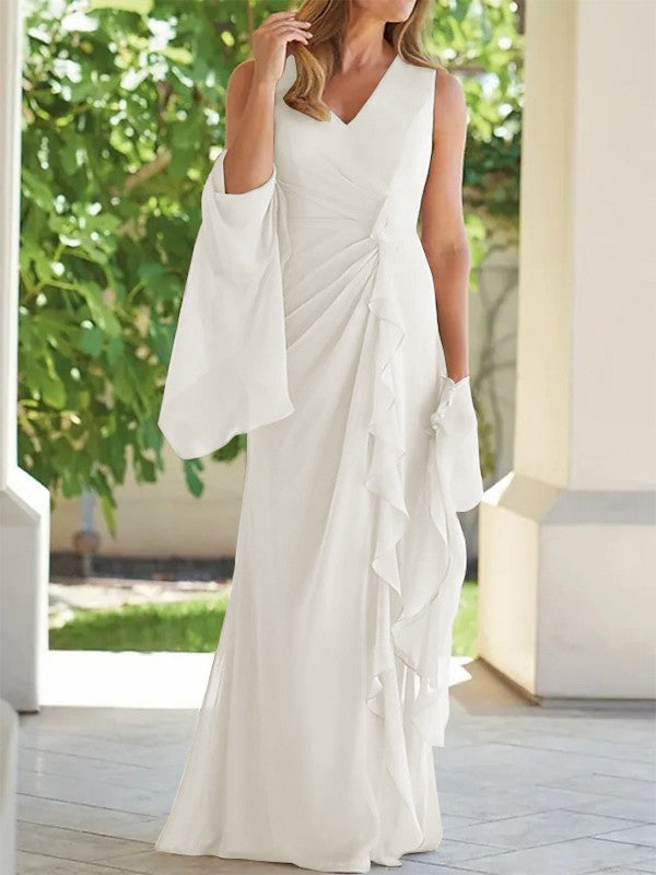 Eng anliegendes/säulenförmiges Chiffon-Kleid mit Plissee, V-Ausschnitt, ärmellos und bodenlang für die Mutter der Braut