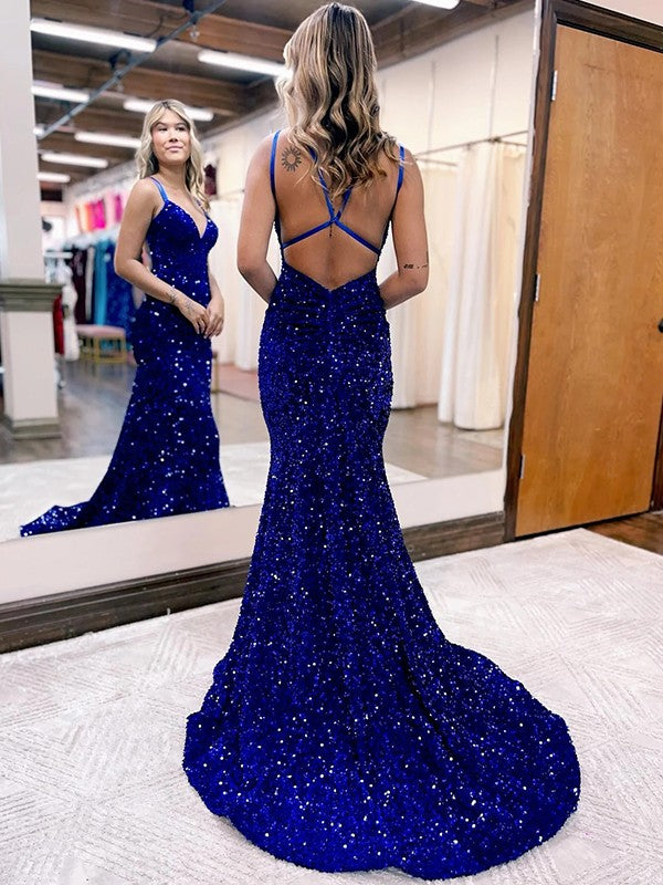 Robe fourreau/colonne en velours à paillettes, froncée, col en V, sans manches, traîne courte