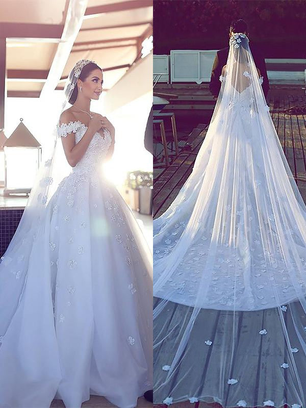 Robe de mariée en tulle, col en V, sans manches, traîne chapelle