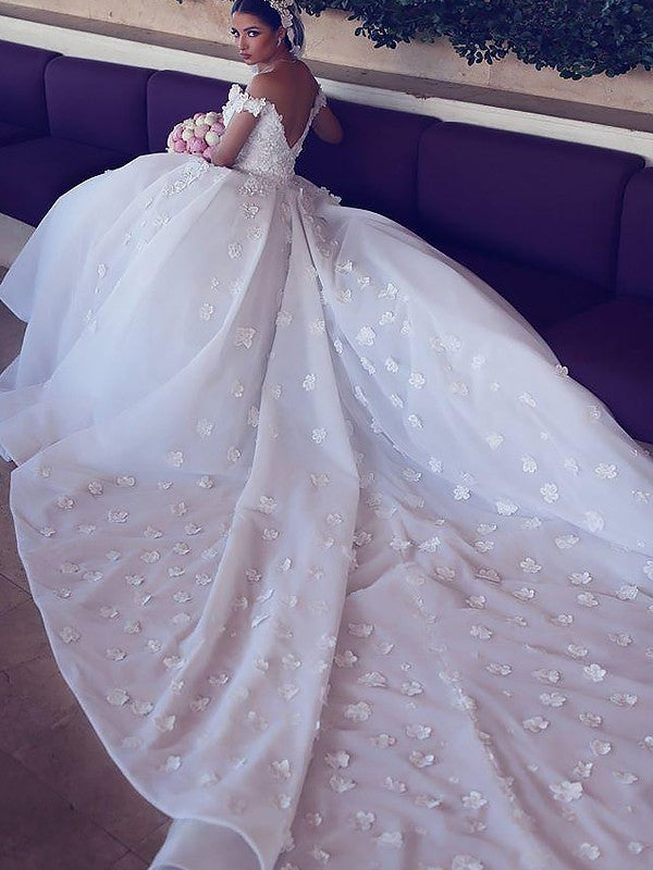 Robe de mariée en tulle, col en V, sans manches, traîne chapelle