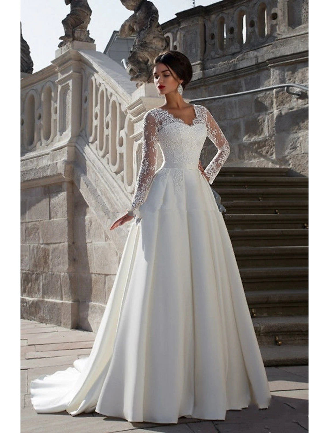 Robes de mariée de fiançailles formelles, coupe trapèze, col en V, manches longues, traîne courte, en satin, avec appliques
