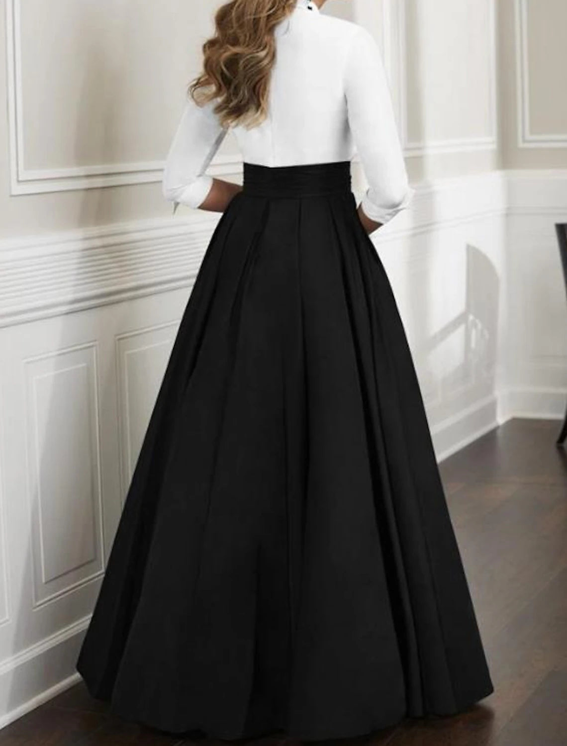 A-Linien-Kleid für die Mutter der Braut, Hochzeitsgast, elegant und luxuriös, tiefer Ausschnitt, bodenlang, Satin, halbe Ärmel mit Rüschen
