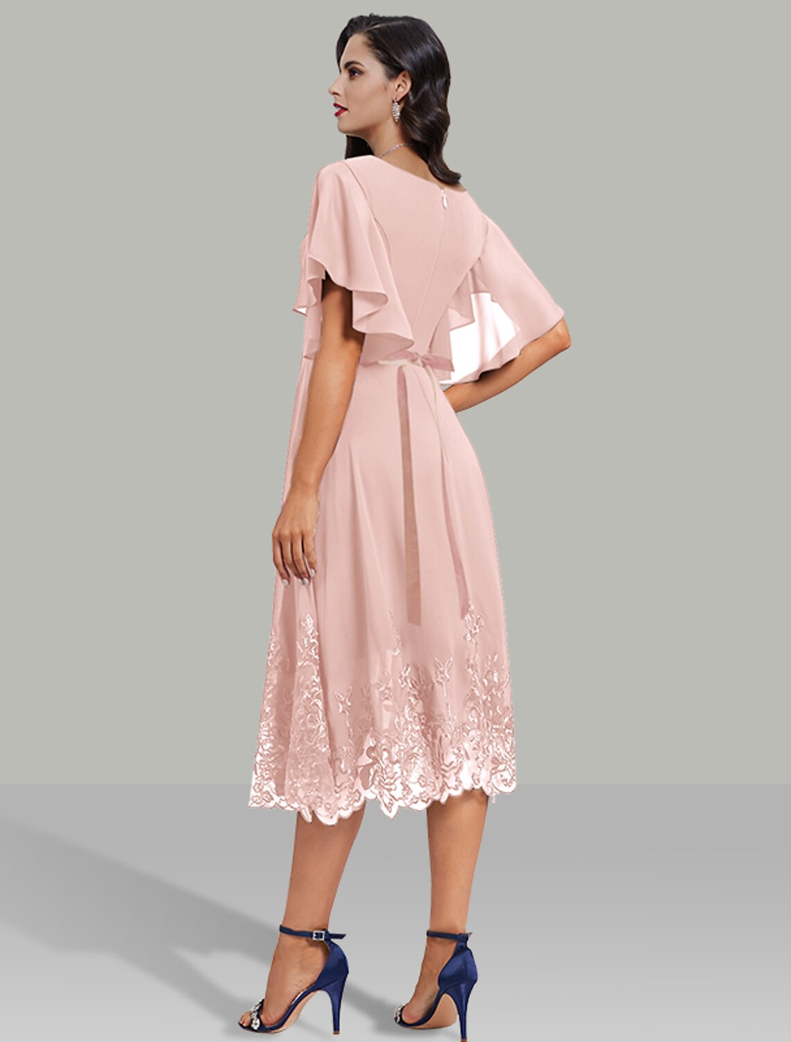Robe de mariée trapèze élégante, robe de cocktail, longueur thé, manches courtes, col en V, ceinture en mousseline de soie avec broderies pailletées en strass
