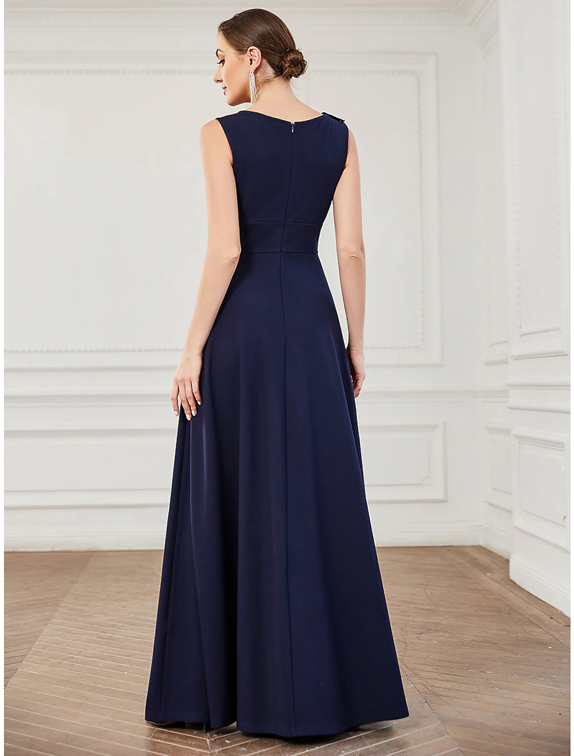 Robe de soirée trapèze grande taille, robe formelle pour invité de mariage, longueur au sol, sans manches, col bijou, robe de demoiselle d'honneur, en polyester avec applications drapées, couleur pure