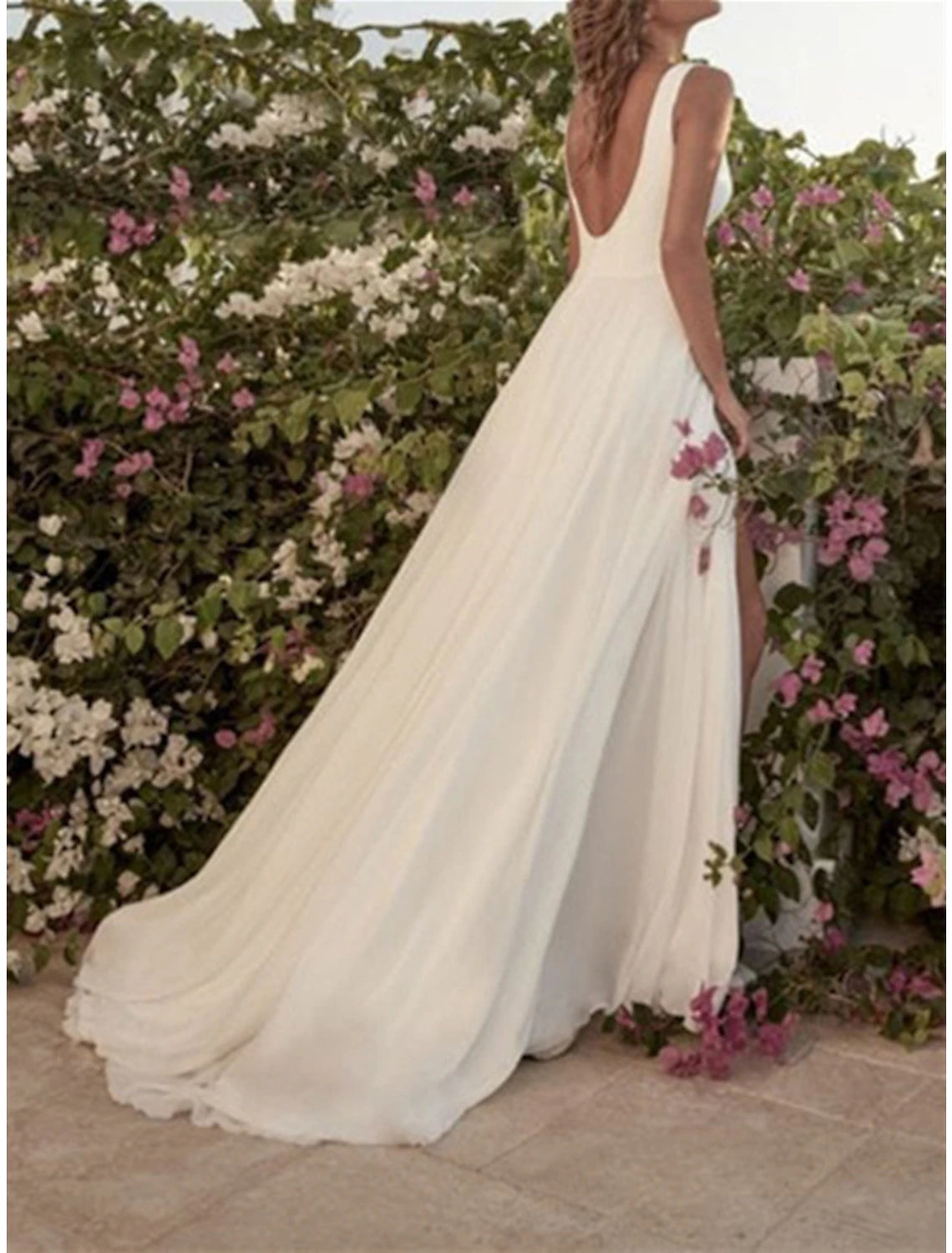 Hall Einfache Brautkleider A-Linie Rundhalsausschnitt Ärmellos Bodenlang Chiffon Brautkleider Mit Schlitz Vorne
