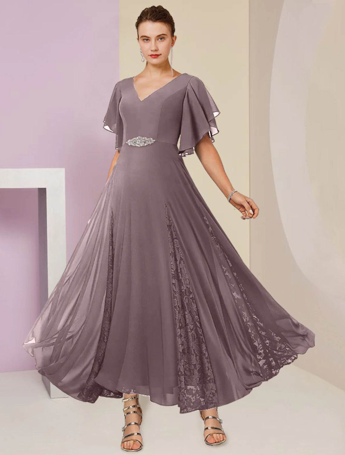 A-Linien-Kleid für die Mutter der Braut, formelle Hochzeitsgäste, elegant, V-Ausschnitt, knöchellang, Chiffon, Spitze, kurze Ärmel, mit Falten, Kristallbrosche