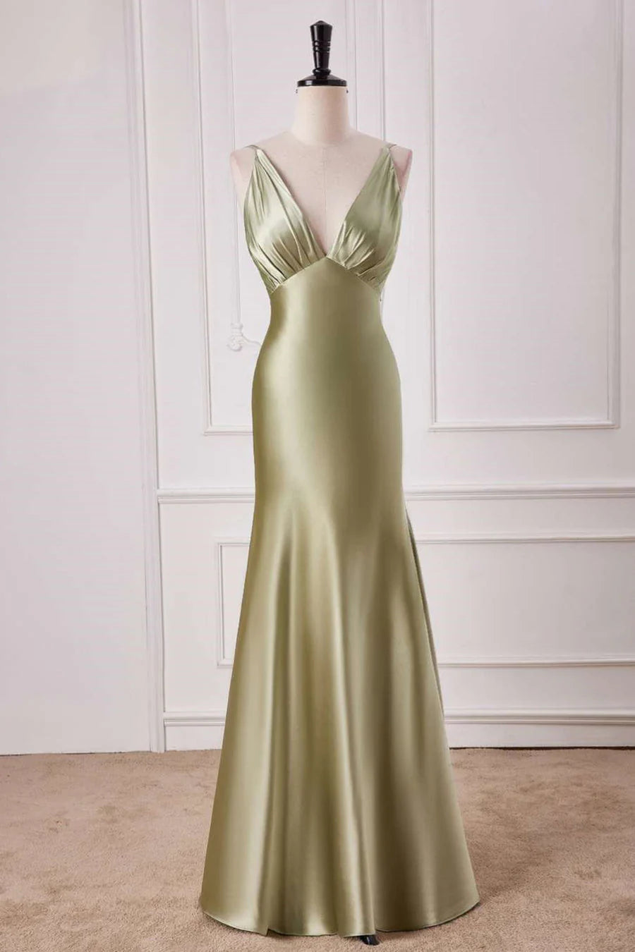 Sage‑Green Mermaid Spaghetti‑Strap Deep‑V Backless Floor‑Length Satin Formal Prom Dress