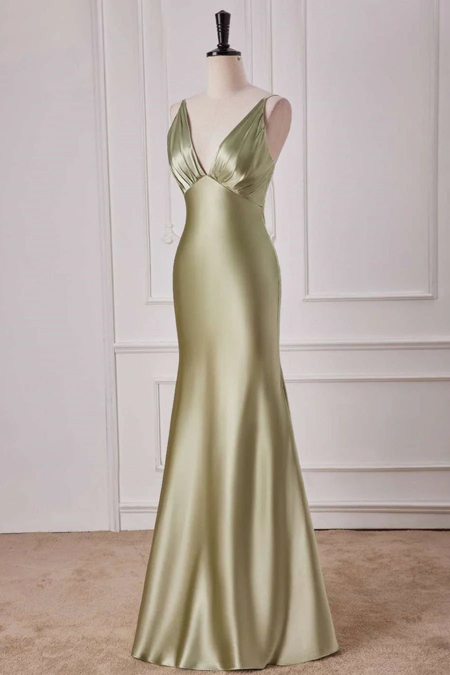 Sage‑Green Mermaid Spaghetti‑Strap Deep‑V Backless Floor‑Length Satin Formal Prom Dress