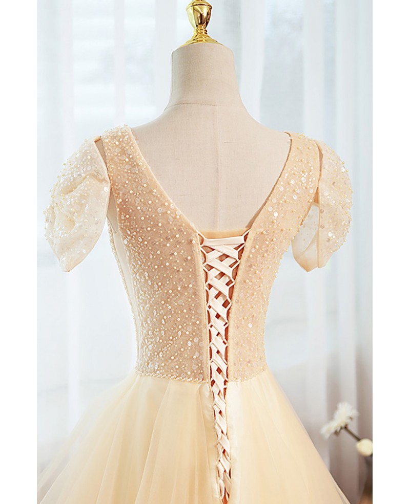 Robe de soirée élégante à manches courtes en paillettes et perles, col en V champagne, bretelles dos nu, bords volantés et robe de bal longue au sol
