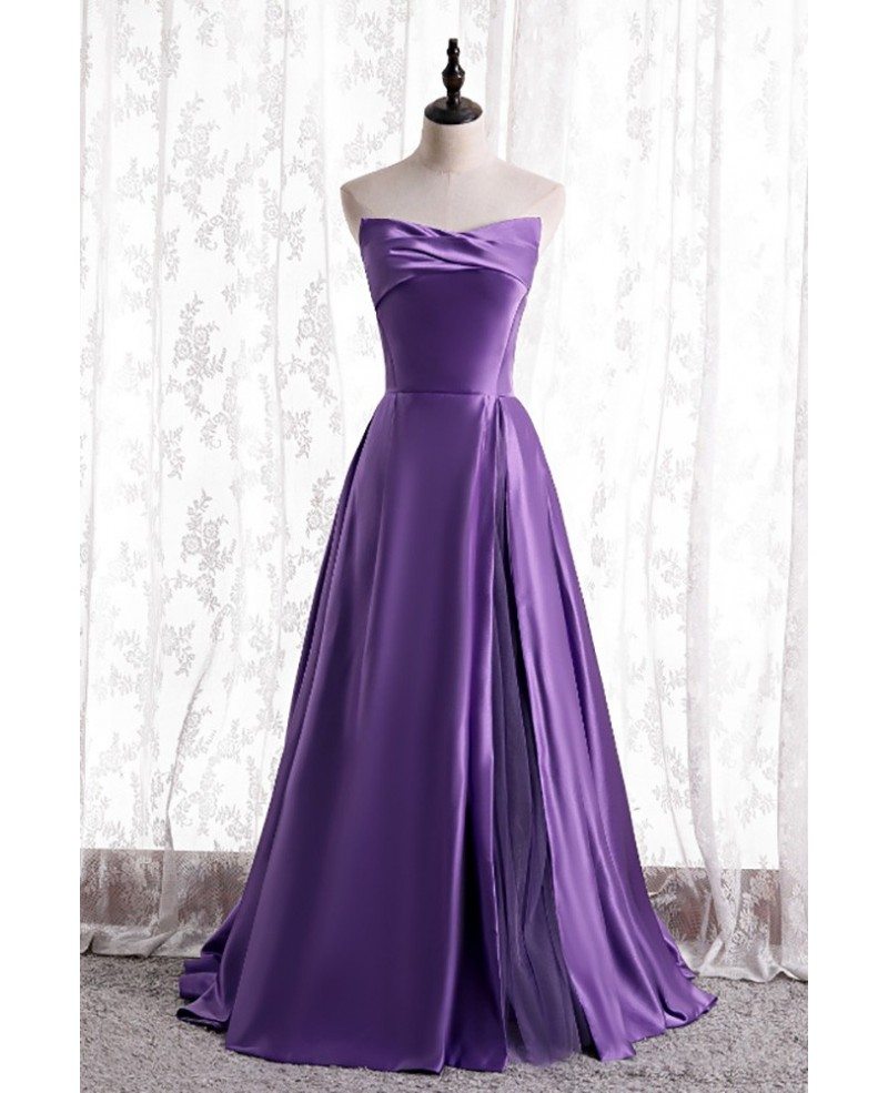 Schlichtes und elegantes lila schulterfreies Satin-Abendkleid ohne Träger mit lila A-förmigem trägerlosem Träger und rückenfreiem und bodenlangem Ballkleid