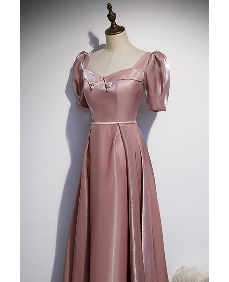 Robe de soirée élégante en satin rose foncé, décolleté carré, ceinture en tissu perlé, manches courtes, ligne A, dos nu, longueur au sol