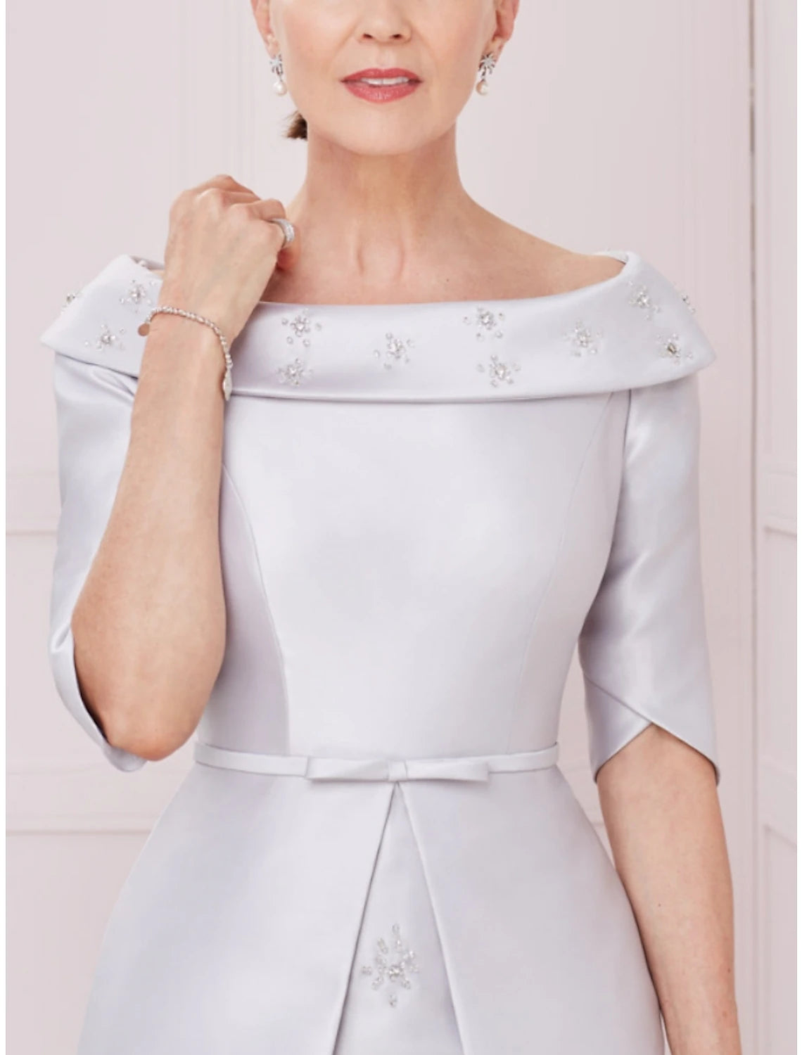 A-Linie Kleid für die Mutter der Braut, Hochzeitsgast, elegant, zierlich, U-Ausschnitt, teelang, Kunstseide, halbe Ärmel, mit Schleife(n), Pailletten