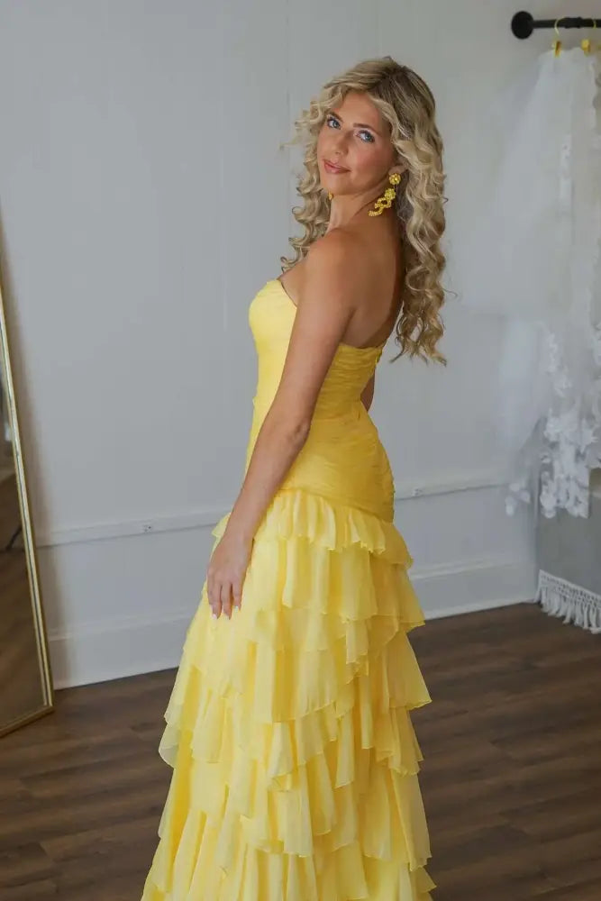 Sunny Yellow A‑Line Sweetheart Strapless Open‑Back Floor‑Length Prom Dress