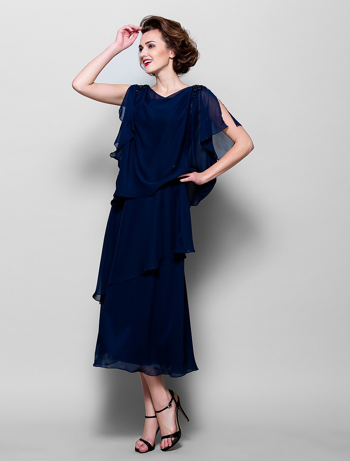 A-Line Mother of the Bride Dress Elegant Plus Size Cowl Neck Tea Length Chiffon Short Sleeve with Ruffles Crystal Brooch