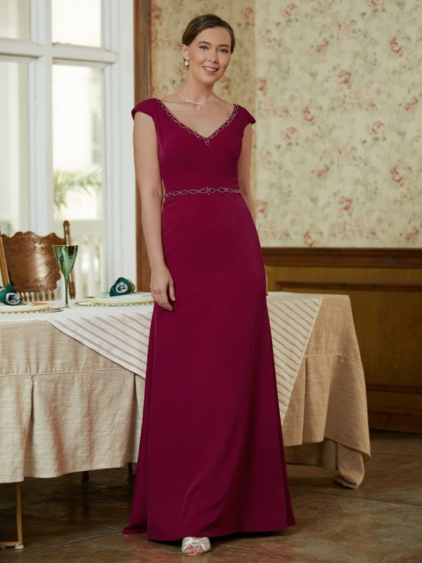 Robe de mère de la mariée en crêpe extensible, coupe fourreau/colonne, col en V, perles, sans manches, longueur au sol