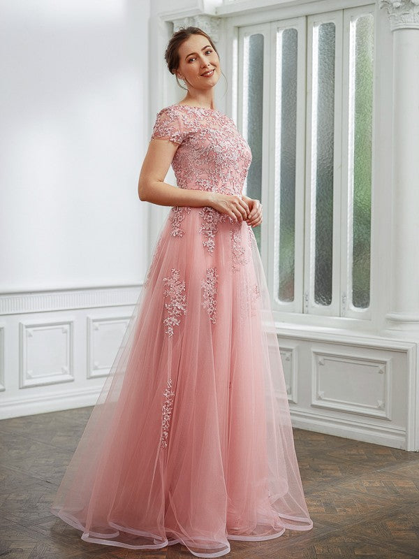 Robe trapèze/princesse en tulle avec appliques, manches courtes et longueur au sol