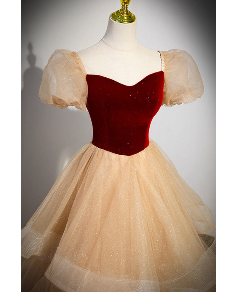 Edles und elegantes weinrotes glitzerndes Pailletten-Ballkleid mit quadratischem Ausschnitt und kurzen Ärmeln, weinrotes rückenfreies Trägerkleid mit gerüschten Kanten und bodenlanges Abendkleid