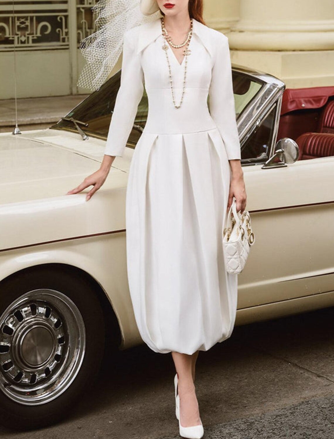 Robe de cocktail trapèze élégante, longueur thé, manches longues, col chemise, tissu extensible avec plis