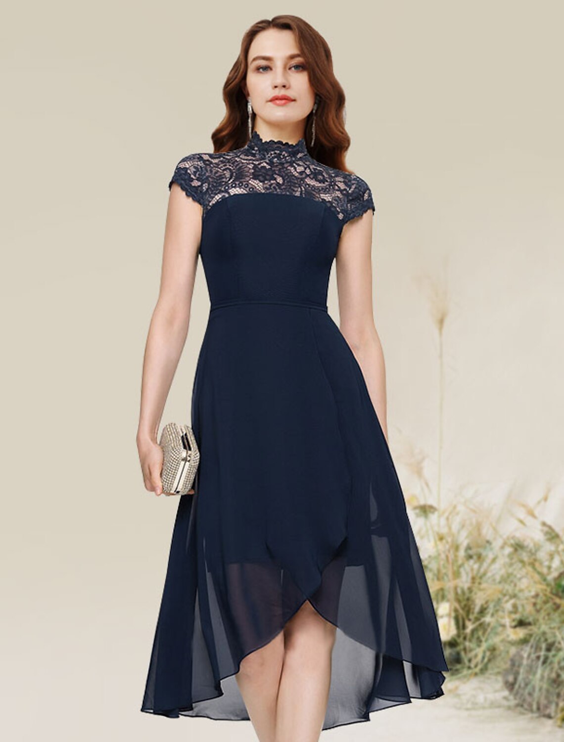 Robe de cocktail trapèze, robe séduisante, robe de soirée, robe d'invitée de mariage, asymétrique, sans manches, col bijou, mousseline avec empiècement en dentelle