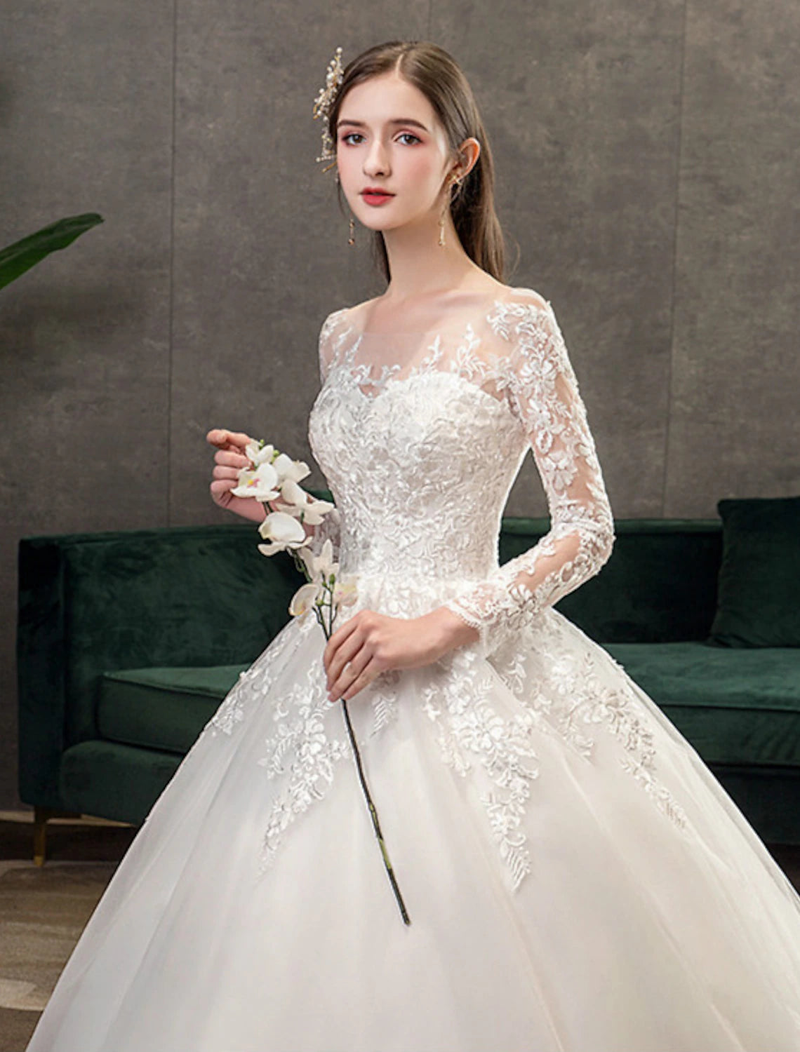 Robes de mariée de fiançailles formelles, robe de bal, col illusion, manches longues, traîne cathédrale, robes de mariée en dentelle avec plis et appliques