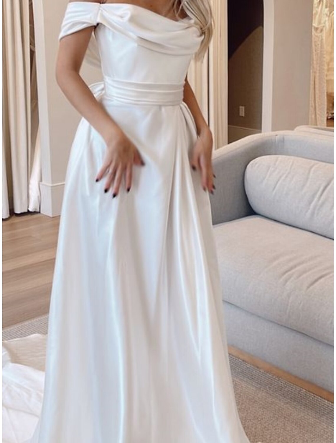 Formal Wedding Dresses A-Line Off Shoulder Short Sleeve Court Train Satin Bridal Gowns With Pleats Ruched