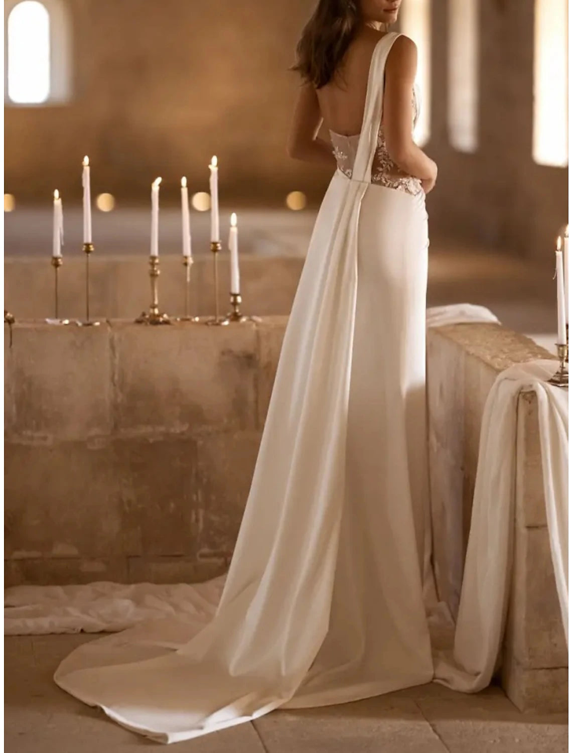 Hall Mature Brautkleider A-Linie Eine Schulter Ärmellos Hofschleppe Satin Brautkleider Mit Falten Applikationen