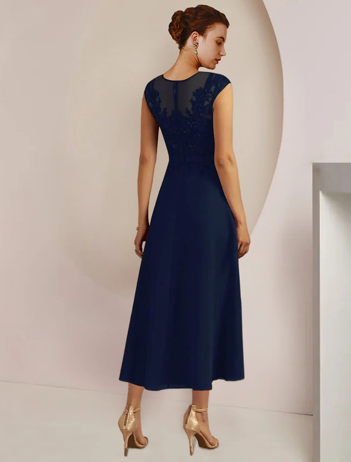 Zweiteiliges A-Linien-Kleid für die Mutter der Braut, formeller Hochzeitsgast, eleganter U-Ausschnitt, knielang, Chiffon, Spitze, 3/4-Ärmel, Jackenkleider mit Schärpe/Band-Applikationen