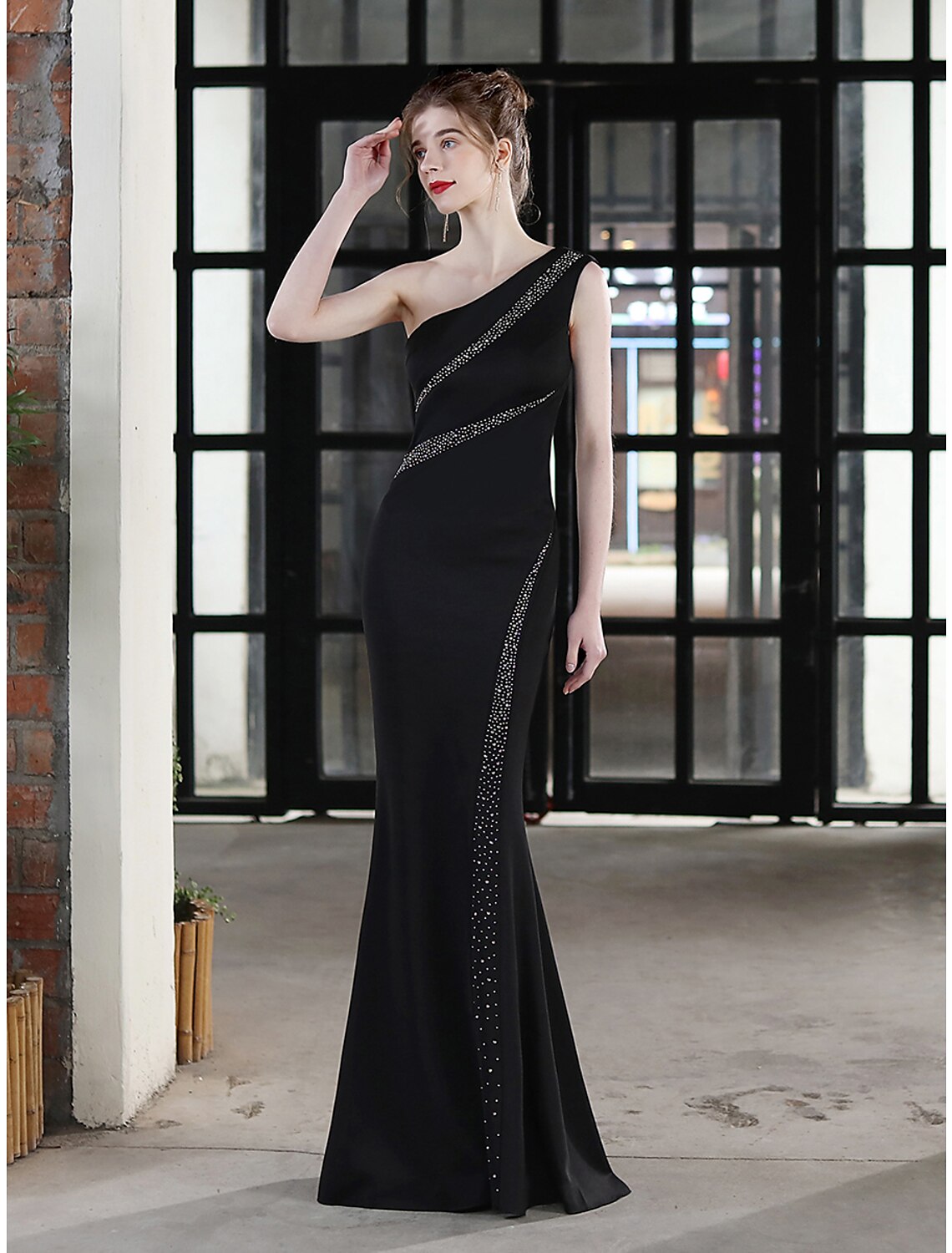 Meerjungfrau/Trompete Abendkleid Sexy Kleid Hochzeitsgast Formeller Abend Bodenlang Ärmellos Eine Schulter Stretch Satin mit Kristallen