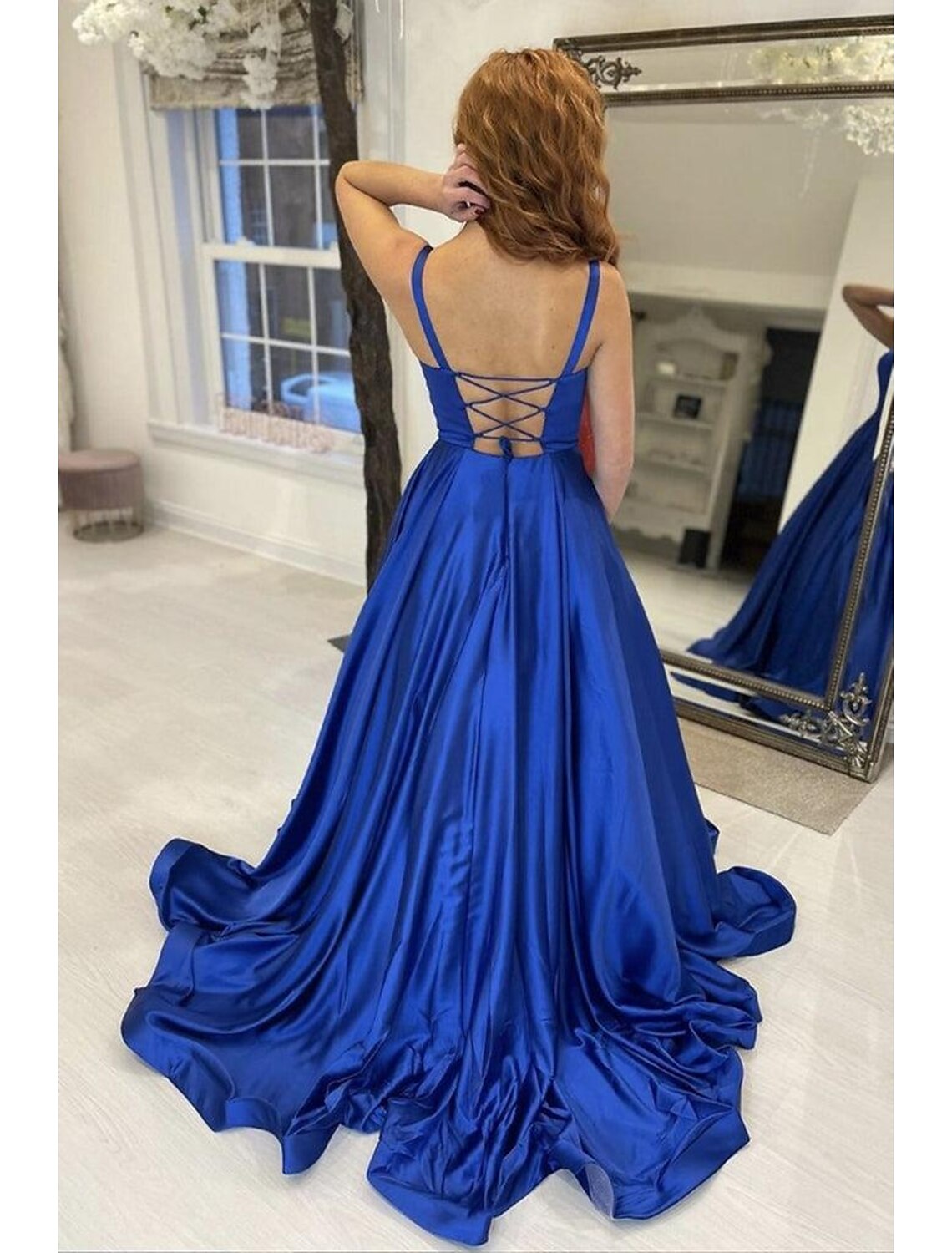 Robe de bal trapèze, robe princesse, bal de promo formel, traîne courte, sans manches, sans bretelles, en satin, dos nu, avec plis